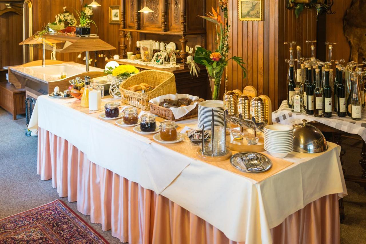 Moselromantik-Hotel Zum Loewen Ediger-Eller Ngoại thất bức ảnh